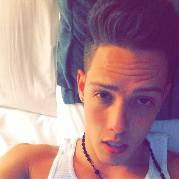 Meet your Posher, Jordan - Picture 5 of 16